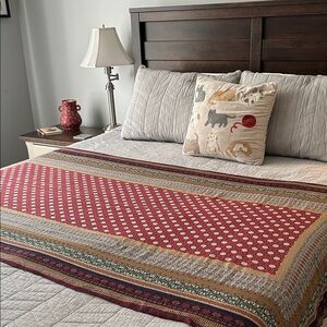 Luxurious Red and Tan scarf